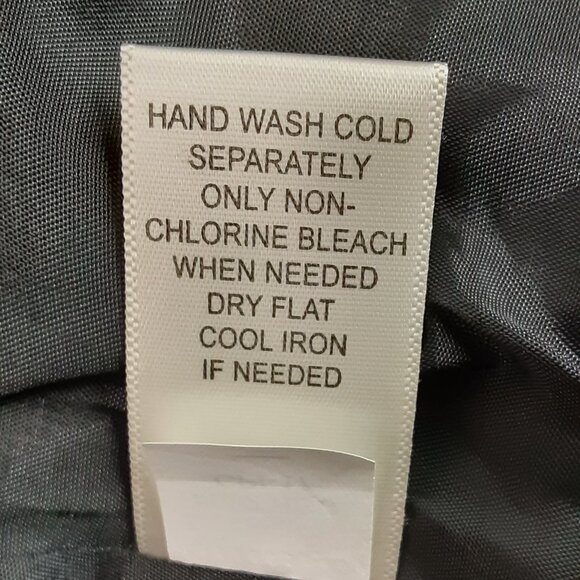 Studio JPR Woman's Jacket Size LARGE, Gray, Hook Closure, Ruffle Design - Picture 6 of 10